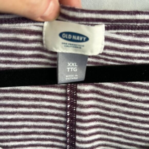 Old Navy burgundy and white striped relax fit lightweight sweater - Picture 2 of 5